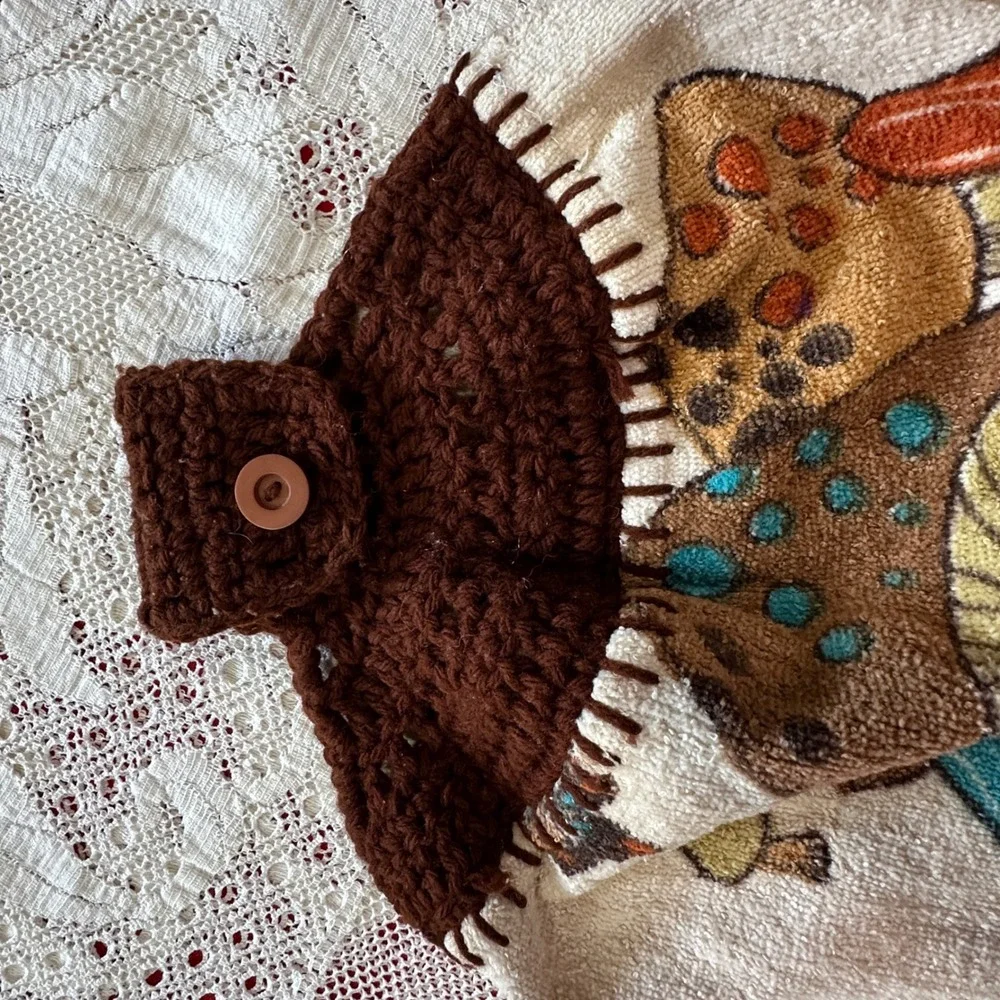 Vintage Mushroom Hanging‎ Kitchen Towel Crochet Top Brown Fringe Cottagecore